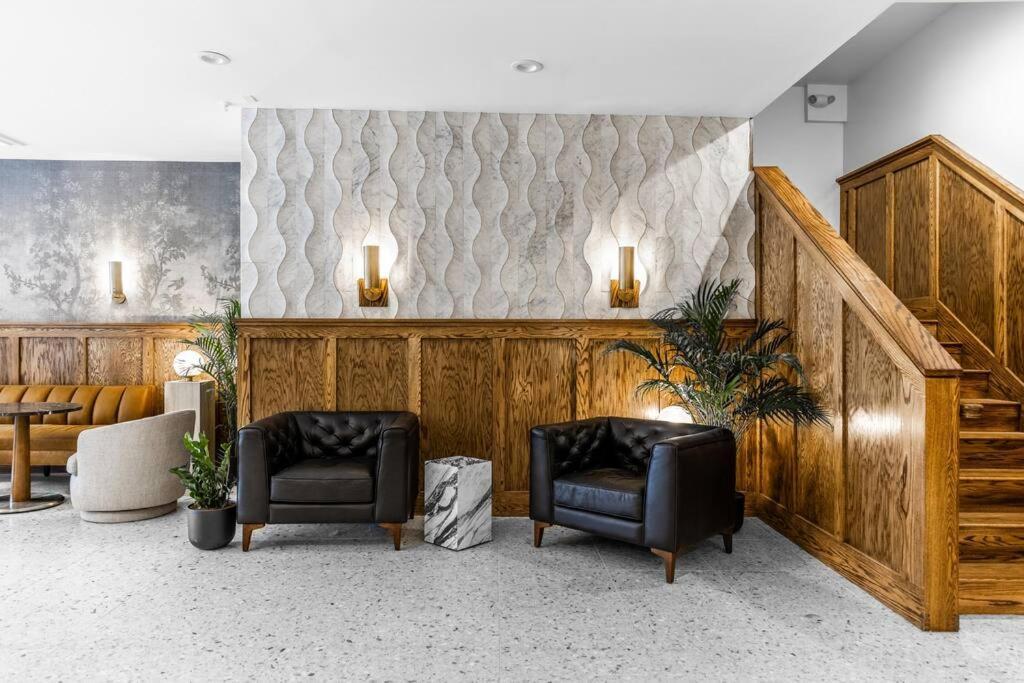 The Phenix Historic Dtwn Hotel, King Bed, Room # 309 Bangor Buitenkant foto